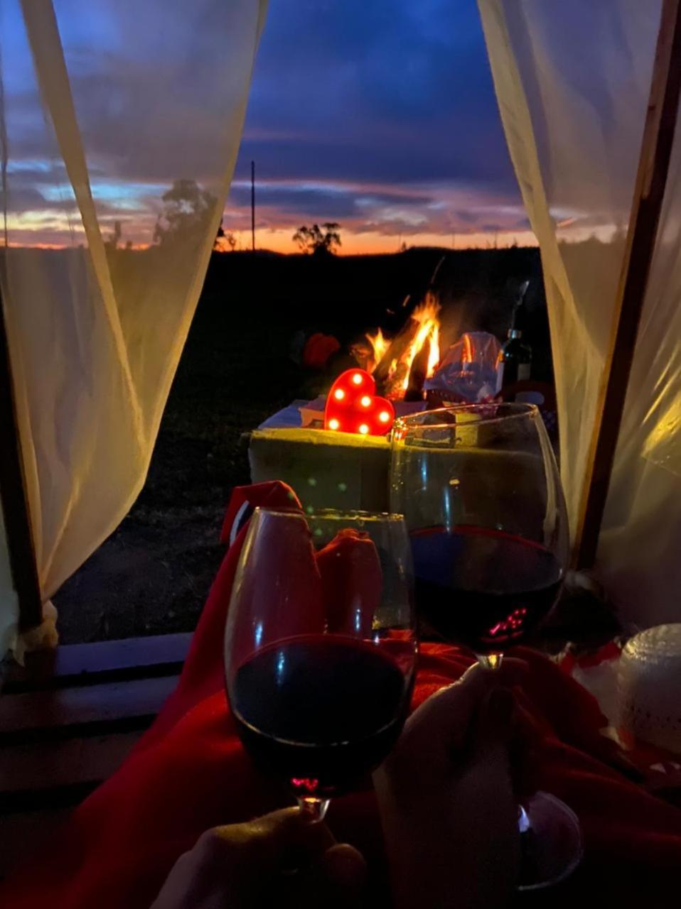 Pousada Romantica - Sitio Buraco Fundo Vale Verde  Zewnętrze zdjęcie